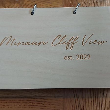 Apartament Minaun Cliff View Keel  Zewnętrze zdjęcie